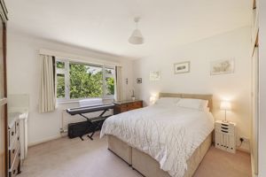 Photo 16- click for photo gallery